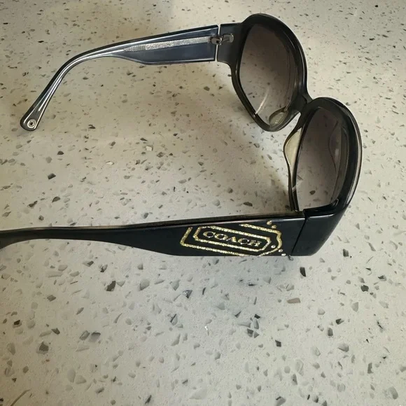 COACH Sunglasses - Picture 5 of 12